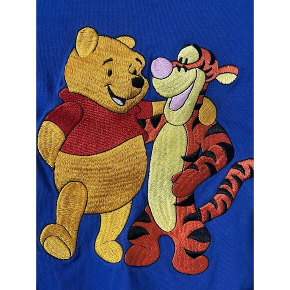 Vintage Winnie The Pooh Tigger Disney Store Shirt Sz M Embroidered 90s - Picture 2 of 7